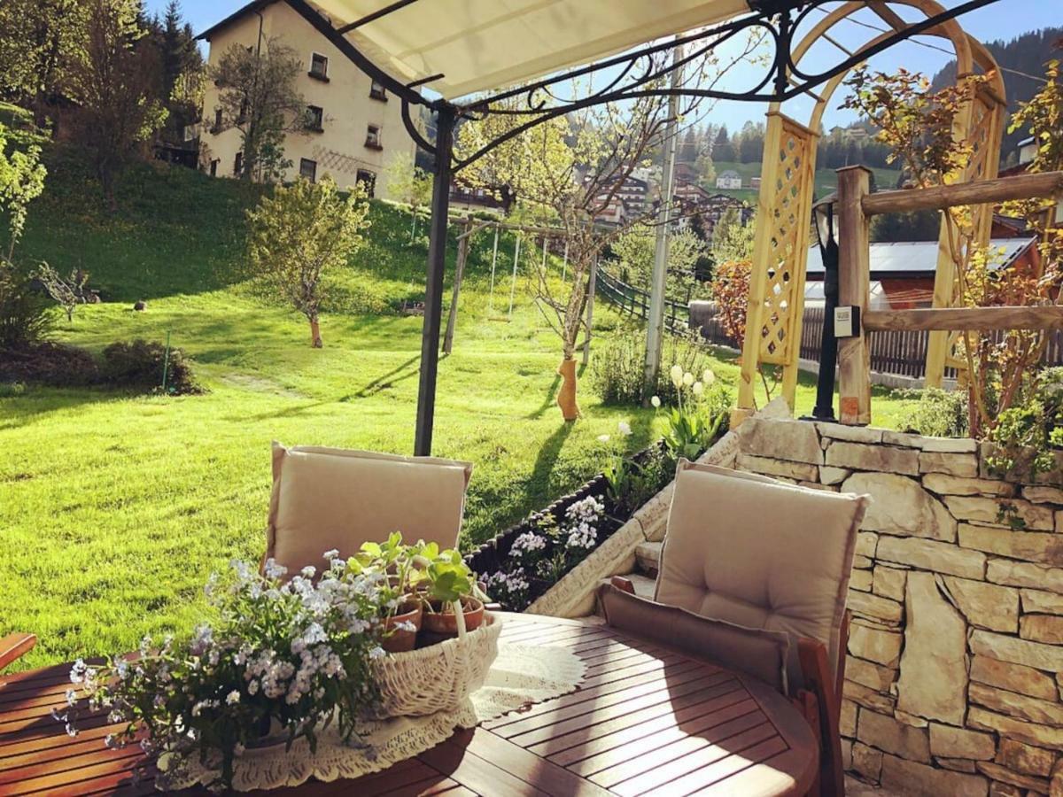 Dolomites Charme Chalet Colle Santa Lucia Exteriér fotografie